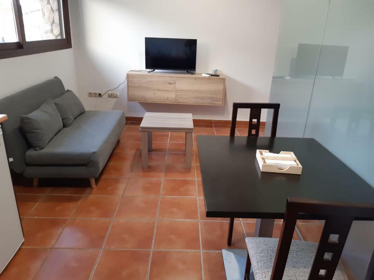 Poyales Del Hoyo Apartamentos Fuente Arriba מראה חיצוני תמונה
